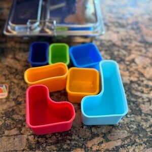 Planetbox shuttle and puzzle pods